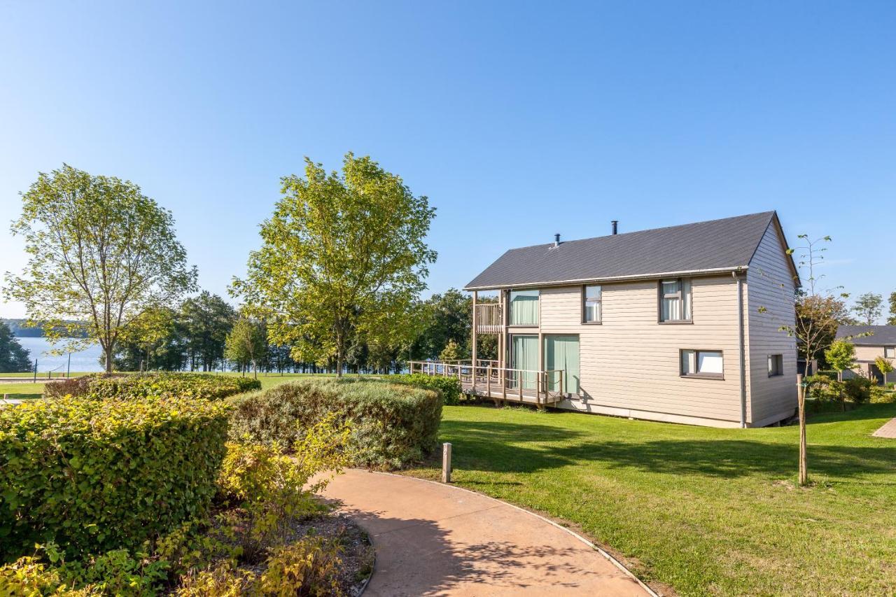 Golden Lakes Village Ardennes Boussu-lez-Walcourt Exteriör bild