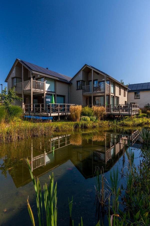Golden Lakes Village Ardennes Boussu-lez-Walcourt Exteriör bild
