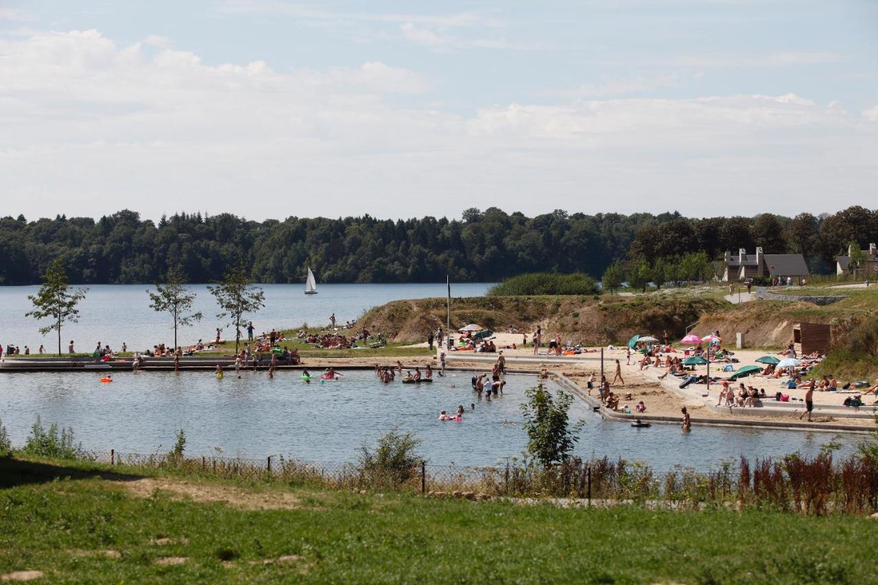 Golden Lakes Village Ardennes Boussu-lez-Walcourt Exteriör bild